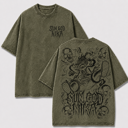 Oversized Streetwear Graphic Tee – Multi-Skull Lightning Frame Print
