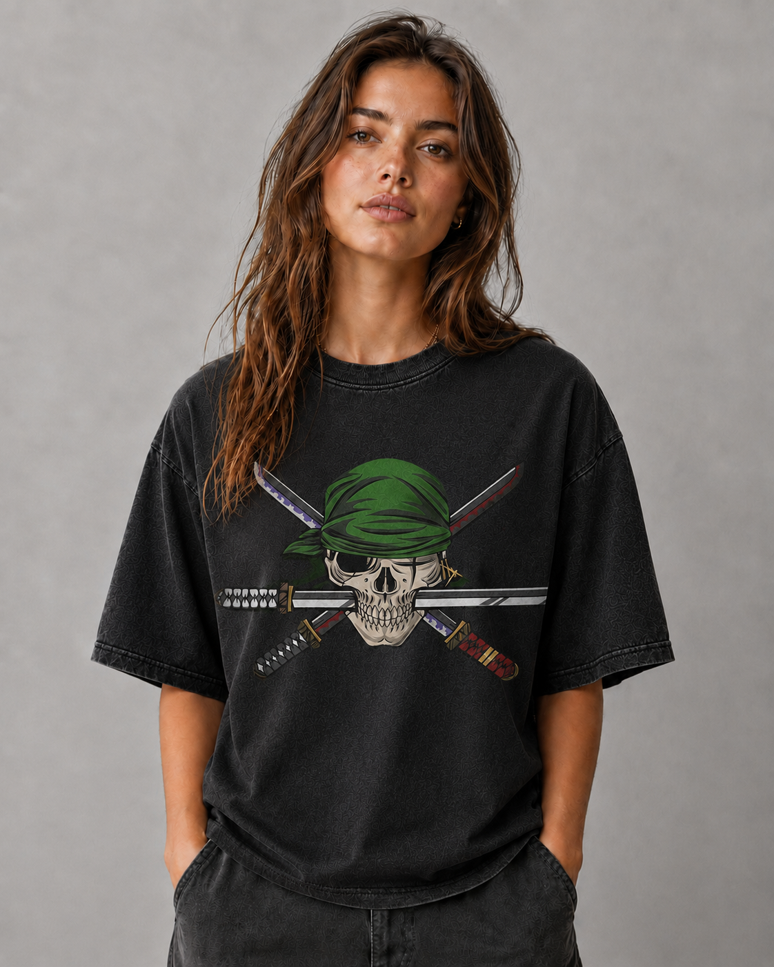 Oversized Graphic Print T-Shirt – Skull & Crossed Blades Streetwear Tee