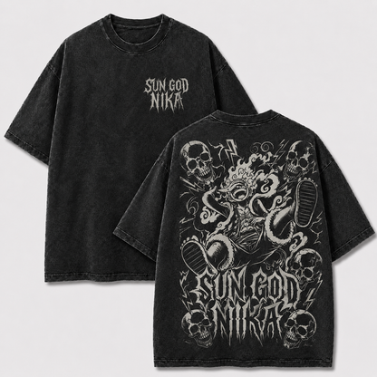Oversized Streetwear Graphic Tee – Multi-Skull Lightning Frame Print