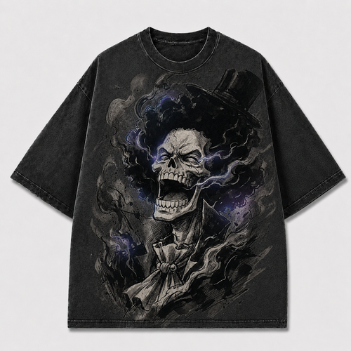Oversized Streetwear Graphic Tee – Smoky Skull Top Hat Print